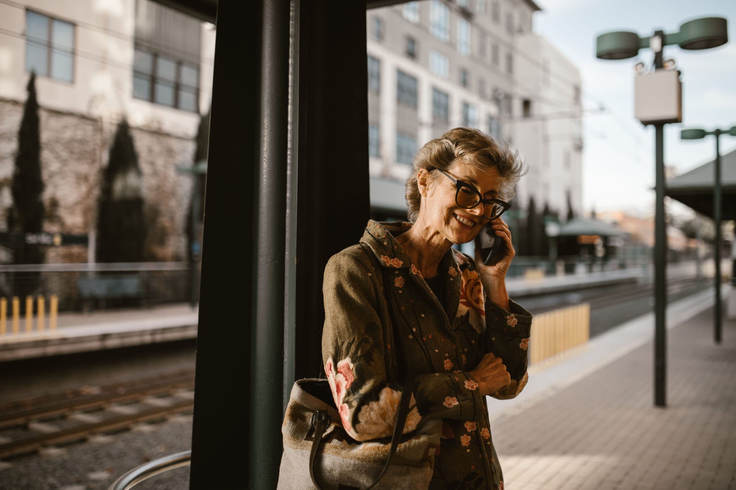 Woman talking on the phone